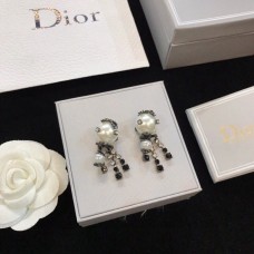 Christian Dior Tribales Diamantes Colgantes con borlas Pendientes colgantes de plata antigua Joyas de perlas blancas
