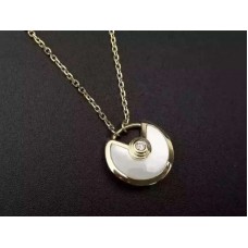 Collar Amulette de Cartier de Nácar Blanco y Diamantes en Oro Amarillo, Oro Blanco y Oro Rosa