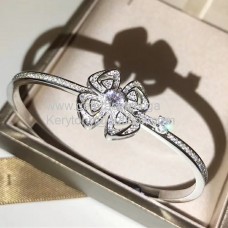 Pulsera BVLGARI Fiorever de oro blanco con pavé de diamantes