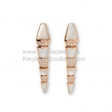 Pendientes Bvlgari Serpenti con diamantes y imitación de nácar en oro rosa