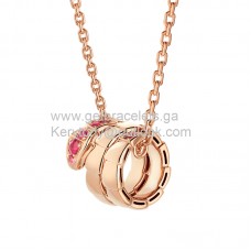 Collar Bvlgari Serpenti con Rubíes en Oro Rosa