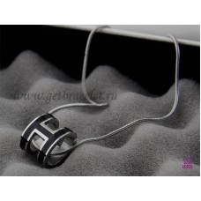 Hermes 3D Pop “H” Collar negro con logo de hueso de serpiente en oro blanco