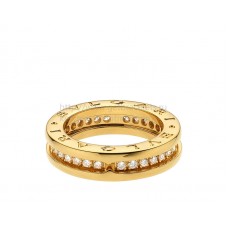 Anillo Bvlgari B.zero1 de 1 banda en oro amarillo con pavé de diamantes