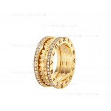 Anillo Bvlgari B.zero1 Rock de dos bandas en oro amarillo de 18 quilates con espiral tachonada y pavé de diamantes en los bordes