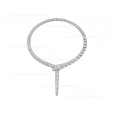 Collar Bvlgari Serpenti de oro blanco de 18 quilates con pavé de diamantes