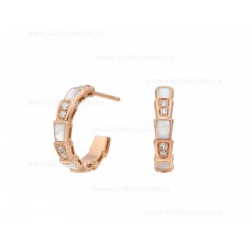 Pendientes Bvlgari Serpenti Viper de oro rosa de 18 quilates con elementos de nácar y pavé de diamantes