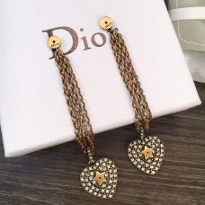Retro Dior La Petite Tribale Motivo del corazón Pavimentado Diamantes Enlace Borla Mujer Pendientes colgantes de latón Lista de precios
