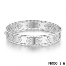 Brazalete Van Cleef Arpels Perlee Clover de oro blanco con diamantes - Modelo pequeño