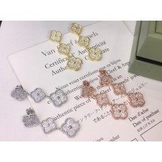 Pendientes Van Cleef Arpels Magic Alhambra 3 Motivos Con Pavé De Diamantes