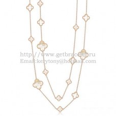 Collar Van Cleef Arpels Magic Alhambra en oro rosa con 16 motivos y nácar blanco