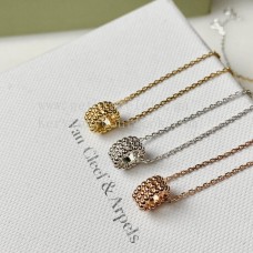 Collar de perlas Van Cleef Arpels Perlee 3 filas Oro amarillo/Oro rosa/Oro blanco