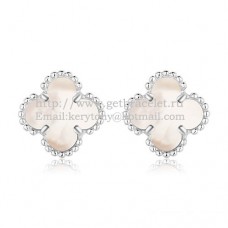 Pendientes Van Cleef Arpels Sweet Alhambra de oro blanco con nácar blanco