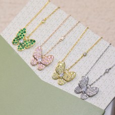 Colgante de dos mariposas de Van Cleef Arpels con diamantes