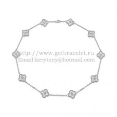 Collar largo Van Cleef Arpels Alhambra en oro blanco con 10 motivos y pavé de diamantes