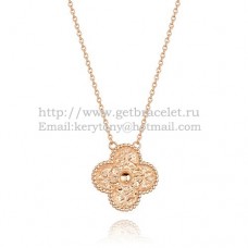 Colgante Van Cleef Arpels Alhambra de oro rosa con diamantes redondos